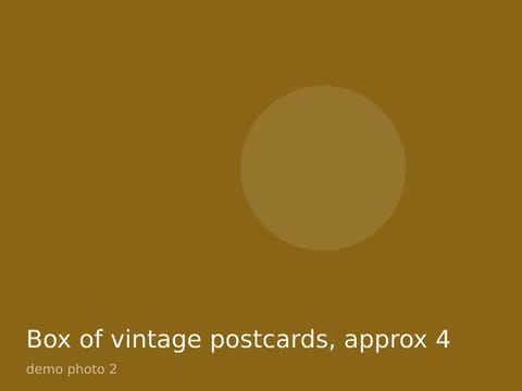 Box of vintage postcards, approx 400, photo 2