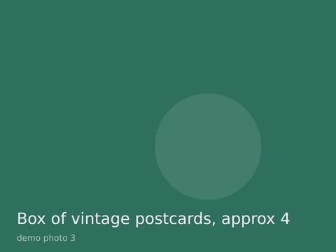 Box of vintage postcards, approx 400, photo 3